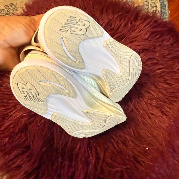 New Balance Sneakers Lightweight Slip-On Sz 8.5‎ - Picture 3 of 5